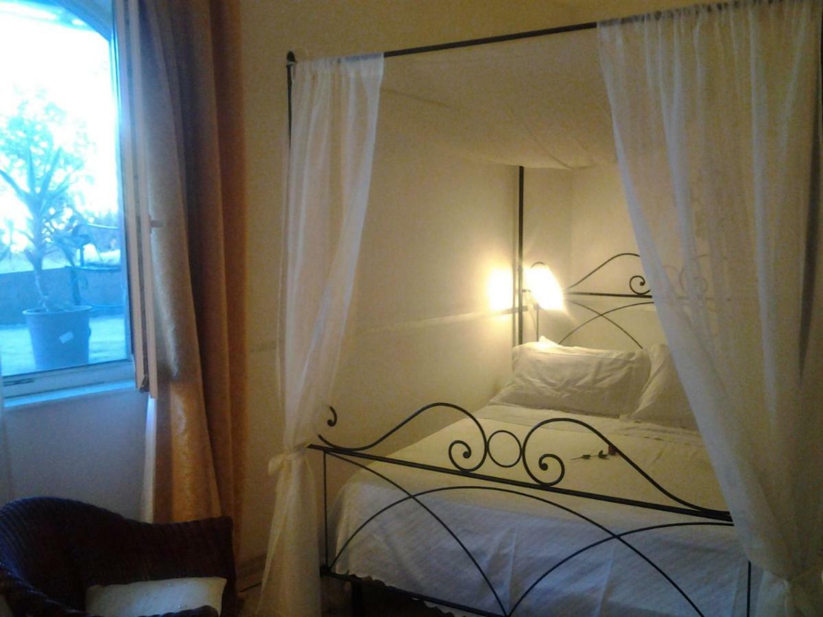 Casa In Collina "La Farfalla" リパルベッラ エクステリア 写真